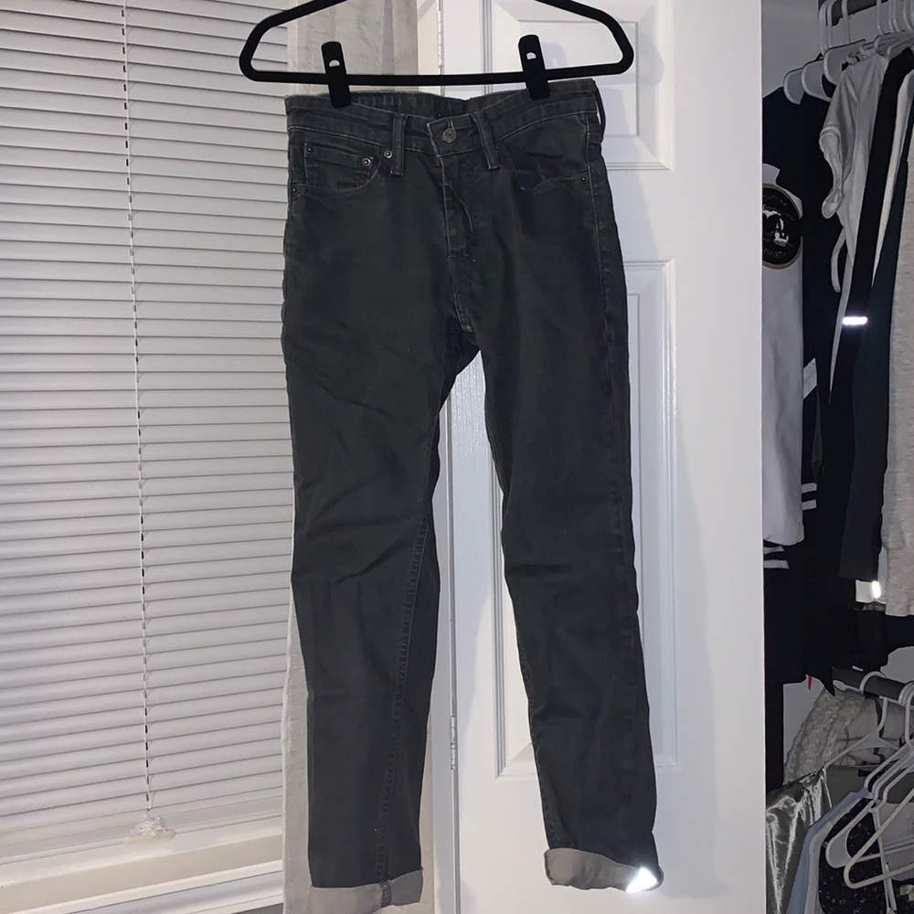 Levi jeans!!